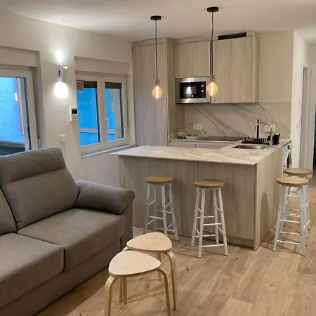 La Ventana De Foncalada Exterior Tranquilo Pleno Centro Parking Gratis Wifi * אוביידו