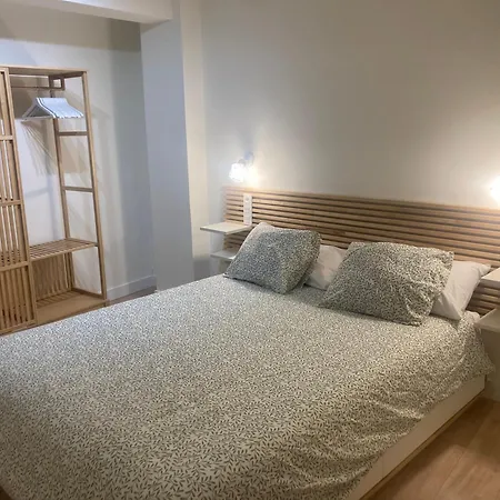 Апартаменти La Ventana De Foncalada Exterior Tranquilo Pleno Centro Parking Gratis Wifi *