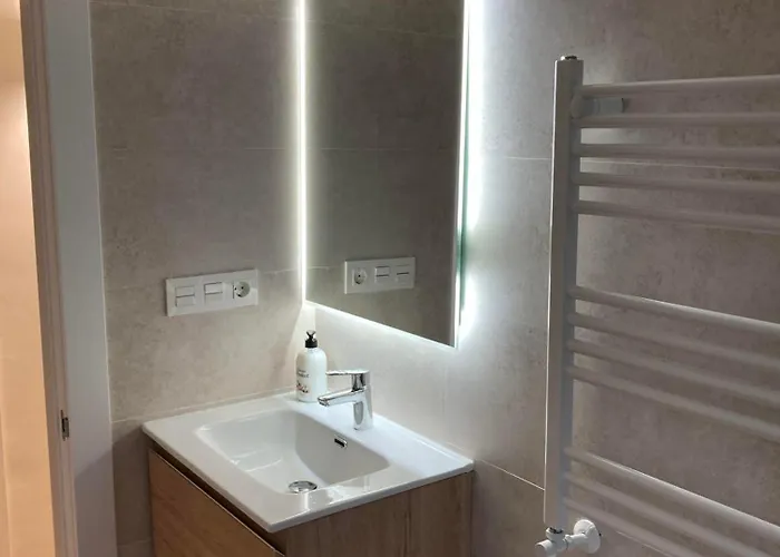 La Ventana De Foncalada Exterior Tranquilo Pleno Centro Parking Gratis Wifi Апартаменти