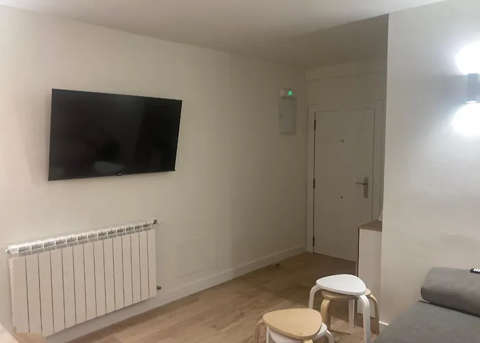 La Ventana De Foncalada Exterior Tranquilo Pleno Centro Parking Gratis Wifi اوفيدو