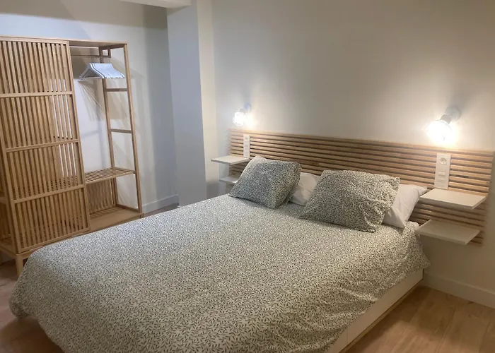 Апартаменти La Ventana De Foncalada Exterior Tranquilo Pleno Centro Parking Gratis Wifi *